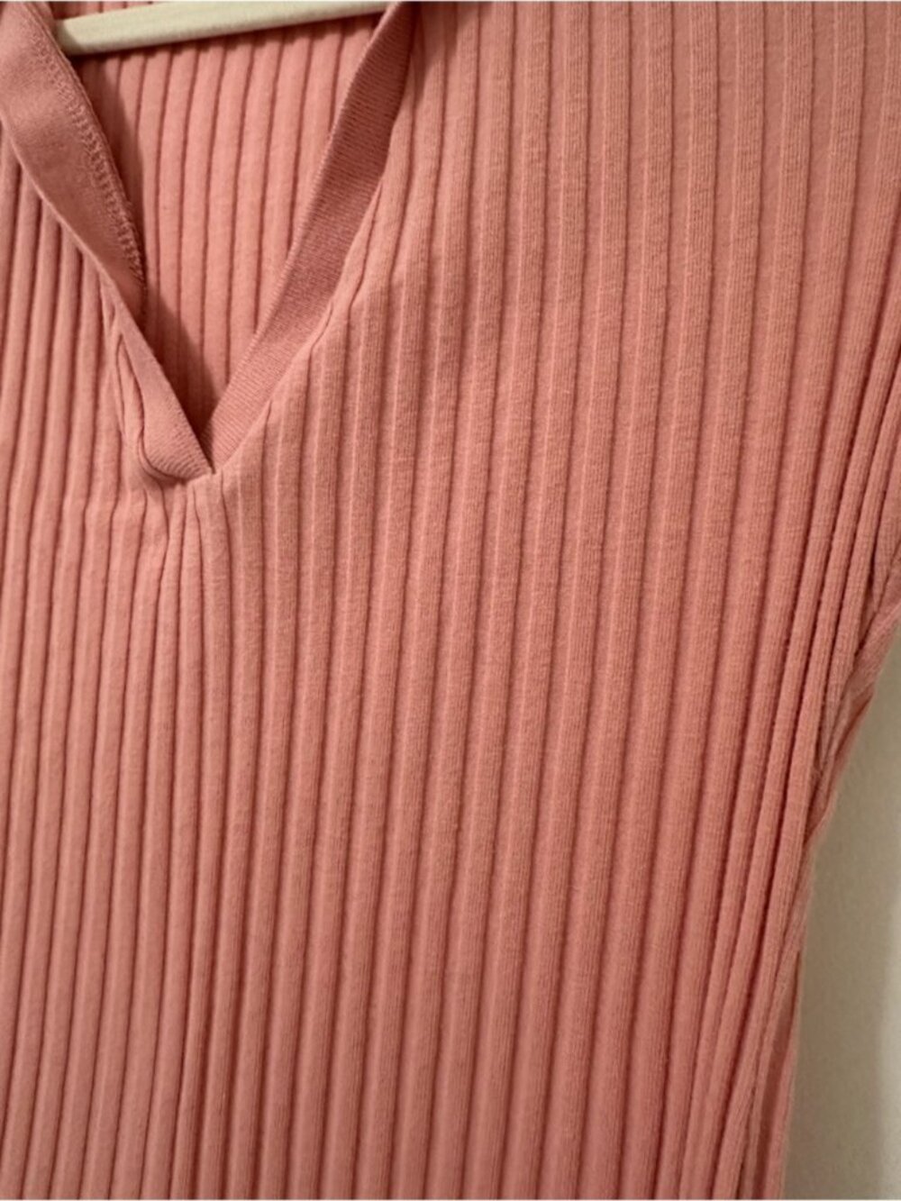 Summer top in dusty rose color - Picture 3 of 3